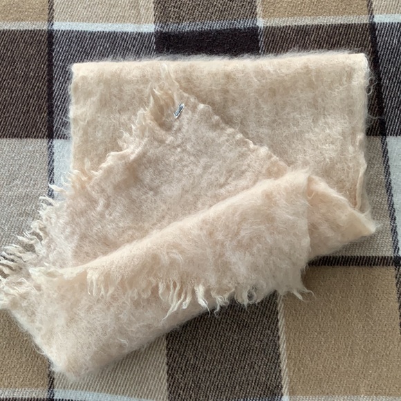 JAEGER MOHAIR Scarf Wrap Shawl Made in Great Britain - Picture 9 of 15